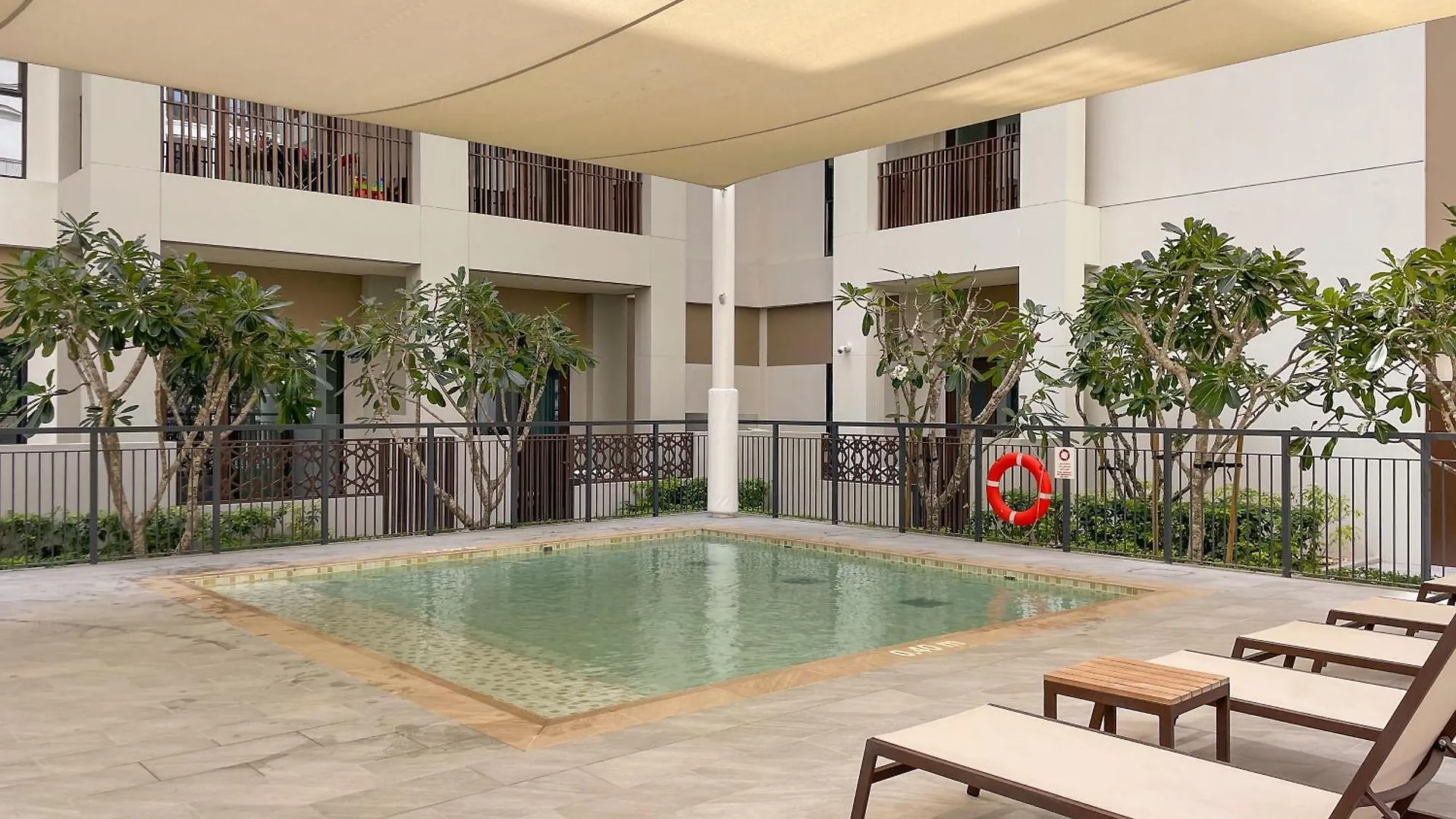1Br Summer 4 Direct Beach Access Dubai
